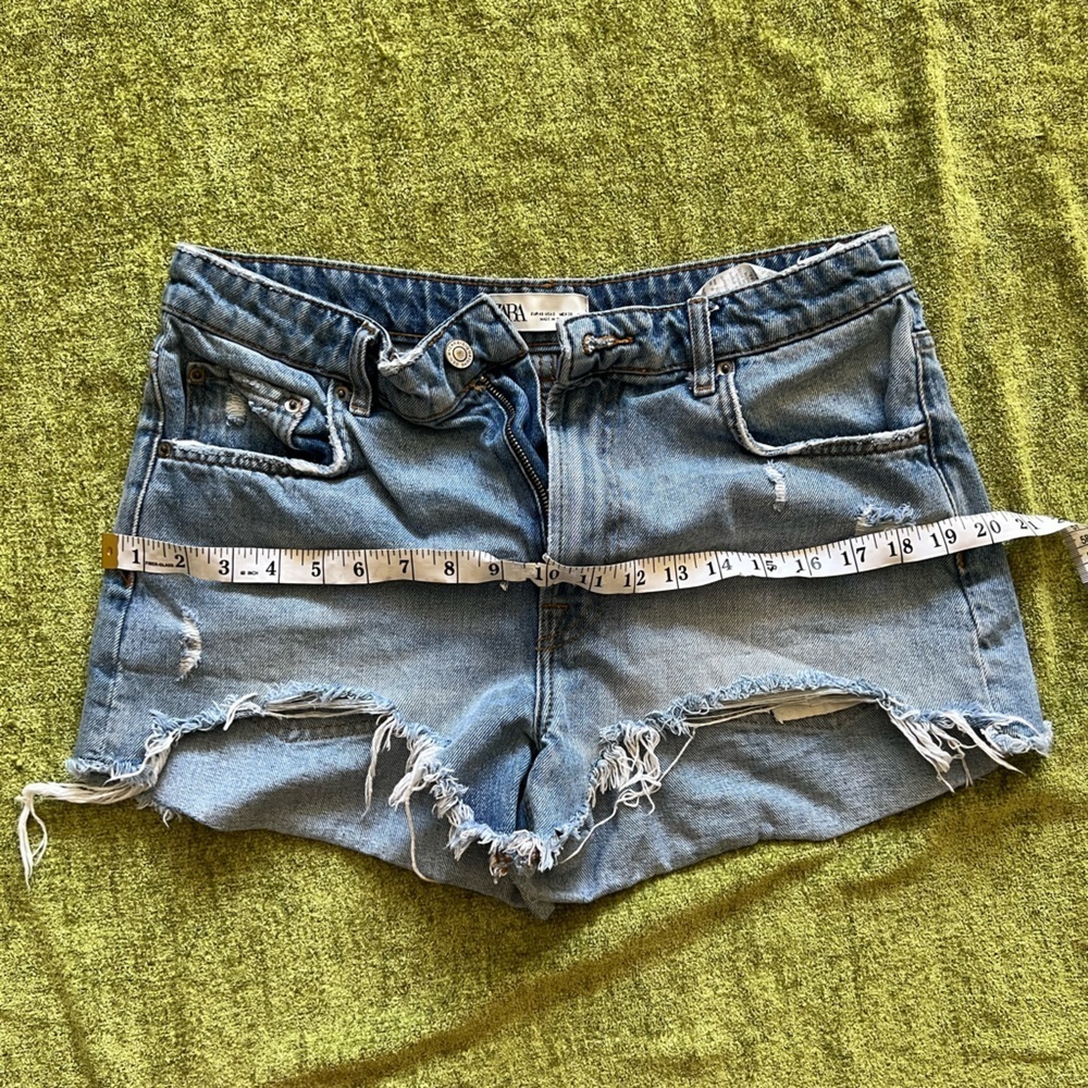 Zara Ripped Denim High Rise Shorts